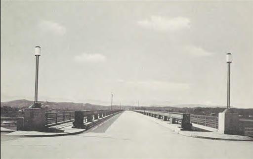 【多摩水道橋】多摩水道橋開通式記念絵葉書 多摩水道橋正面より生田丘陵を望む