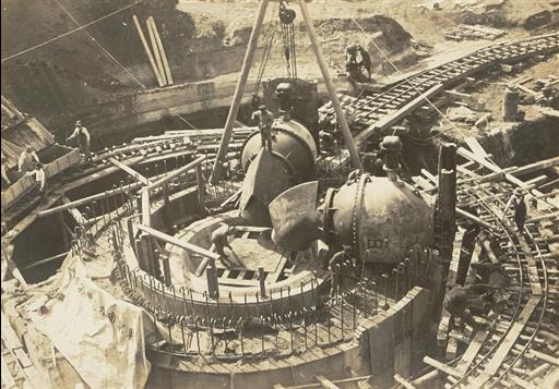 【山口貯水池】取水塔 最下部 針状弁取付