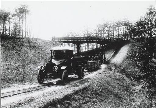 【村山貯水池】輸送自動車（村山村）