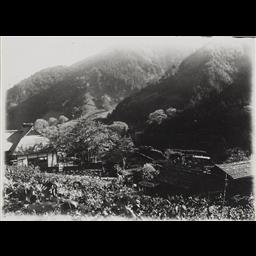 小河内ダム　竣工記念　写真集 02_小河内貯水池 - 東京都水道歴史館デジタルアーカイブシステム