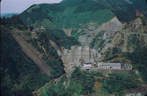 【小河内貯水池】836,800㎥ コンクリート打設