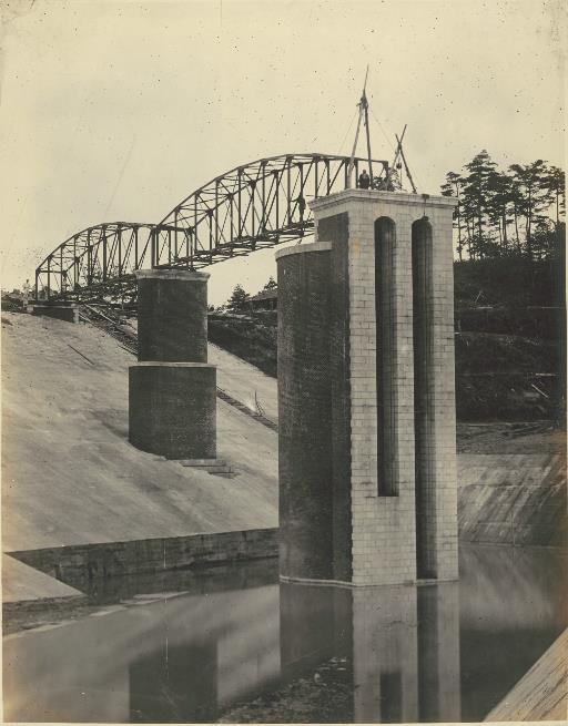 【村山貯水池】上貯水池取水塔