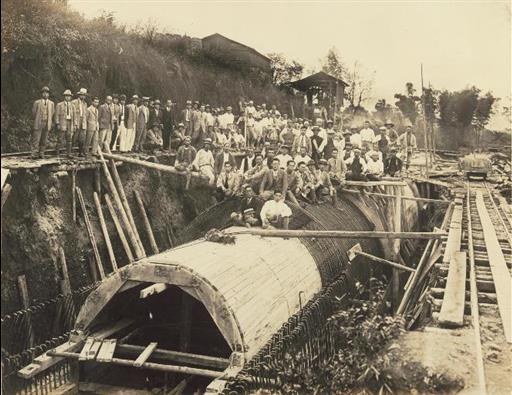 【山口貯水池】集合写真 引出水路工事