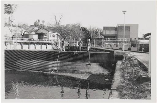 【玉川上水】除塵作業