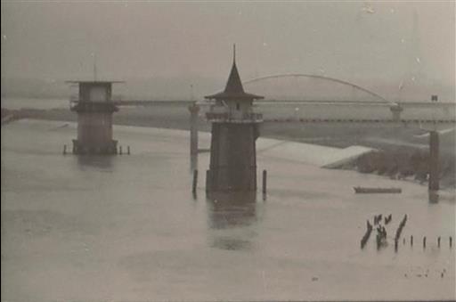 【金町浄水場】第二取水塔・第三取水塔