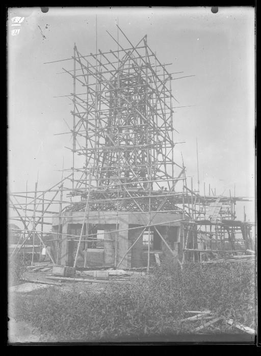 【境浄水場】浄水溜井塔工事か